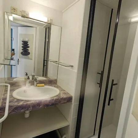 T2 Avec Piscine, Parking Et Terrasse Vue Au Cap D'agde - Fr-1-607-45 Apartment