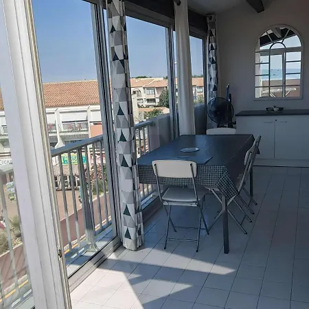 Apartment T2 Avec Piscine, Parking Et Terrasse Vue Au Cap D'agde - Fr-1-607-45